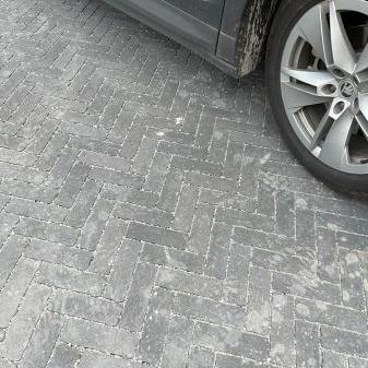 Hydro Brick 20X6,7X8 Nuance Black
